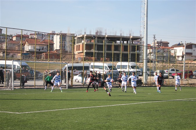 YENİ TAŞOVASPOR, SULUOVA SPOR'A, 3-1 MAĞLUP OLDU