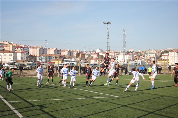 YENİ TAŞOVASPOR, SULUOVA SPOR'A, 3-1 MAĞLUP OLDU