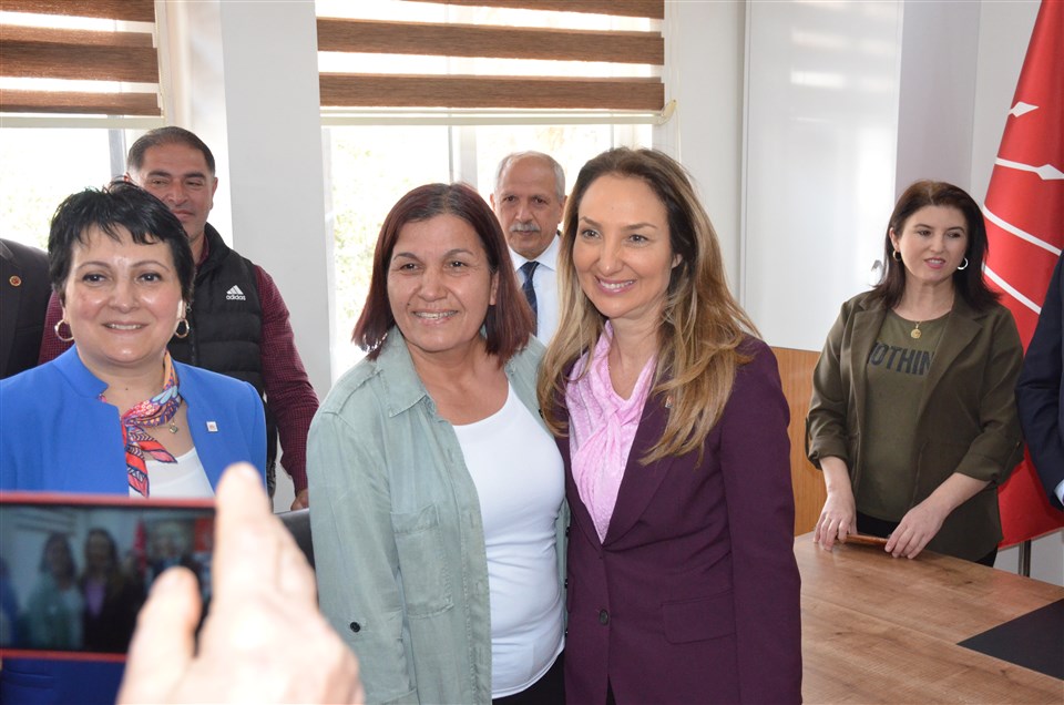 CHP Kadın Kolları Genel Başkanı Aylin Nazlıaka Taşova'da