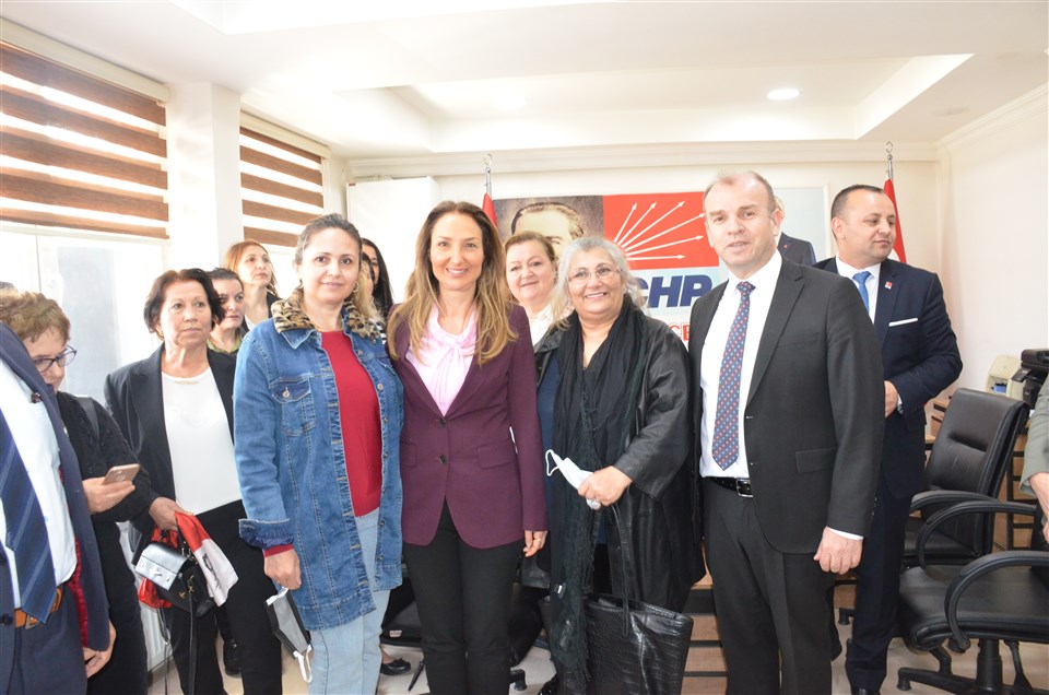 CHP Kadın Kolları Genel Başkanı Aylin Nazlıaka Taşova'da