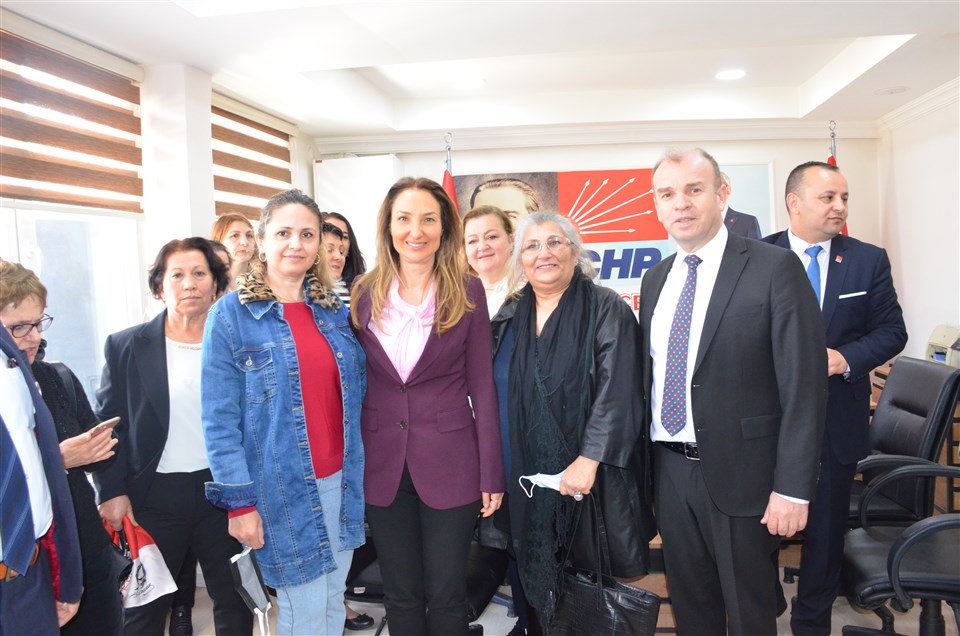 CHP Kadın Kolları Genel Başkanı Aylin Nazlıaka Taşova'da