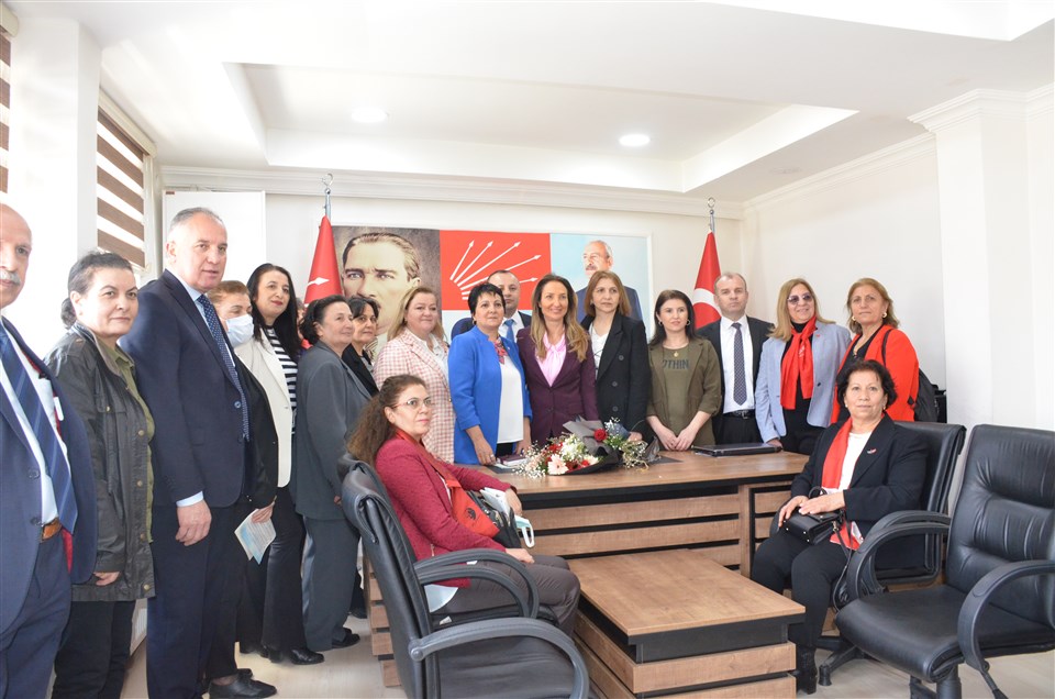 CHP Kadın Kolları Genel Başkanı Aylin Nazlıaka Taşova'da