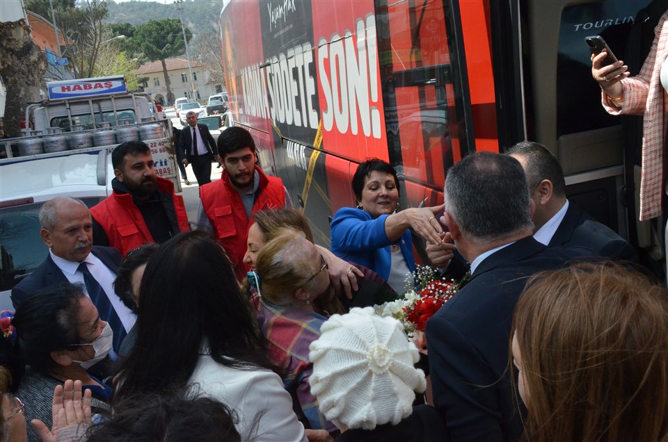 CHP Kadın Kolları Genel Başkanı Aylin Nazlıaka Taşova'da