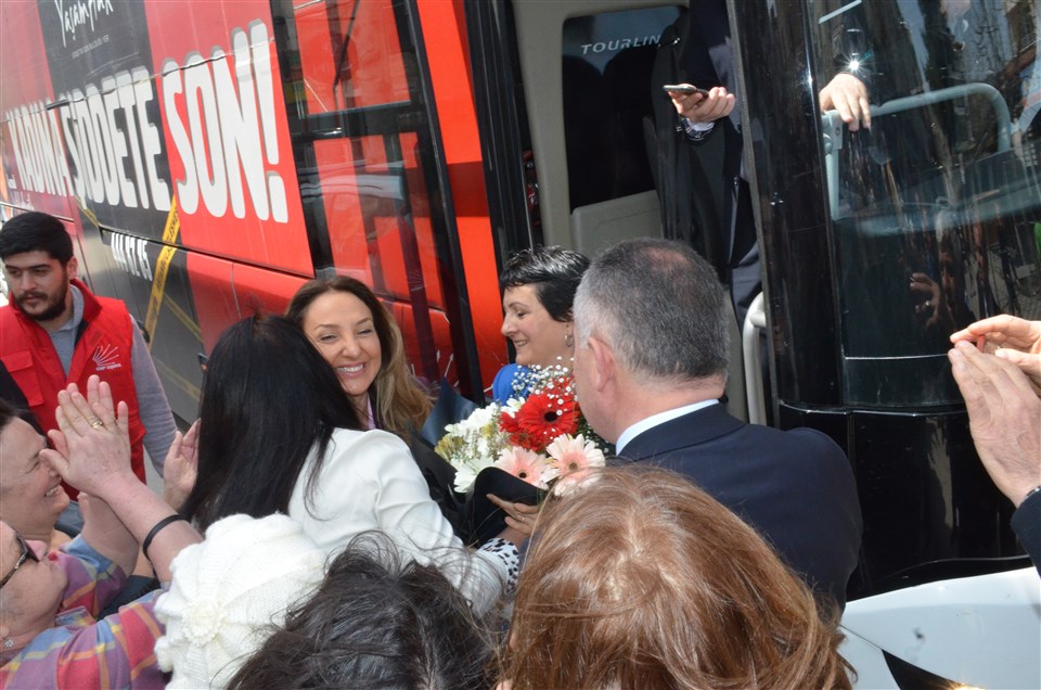 CHP Kadın Kolları Genel Başkanı Aylin Nazlıaka Taşova'da