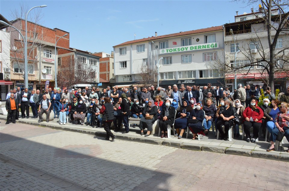 CHP Kadın Kolları Genel Başkanı Aylin Nazlıaka Taşova'da