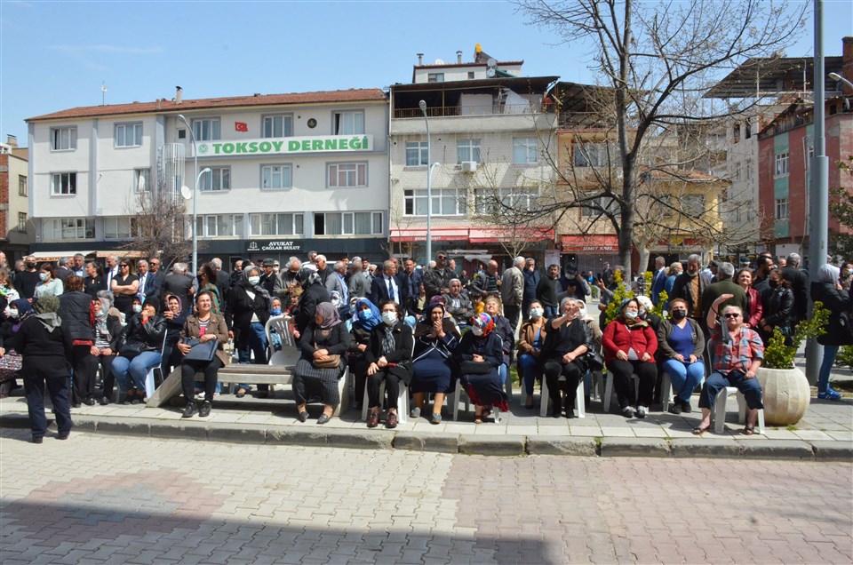 CHP Kadın Kolları Genel Başkanı Aylin Nazlıaka Taşova'da