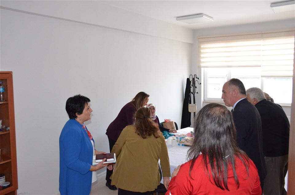 CHP Kadın Kolları Genel Başkanı Aylin Nazlıaka Taşova'da