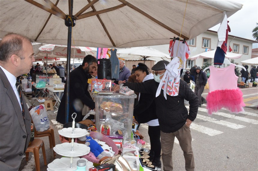 Ela Bebek İçin Taşova’da Stant Açıldı