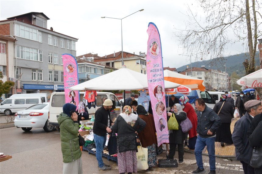 Ela Bebek İçin Taşova’da Stant Açıldı