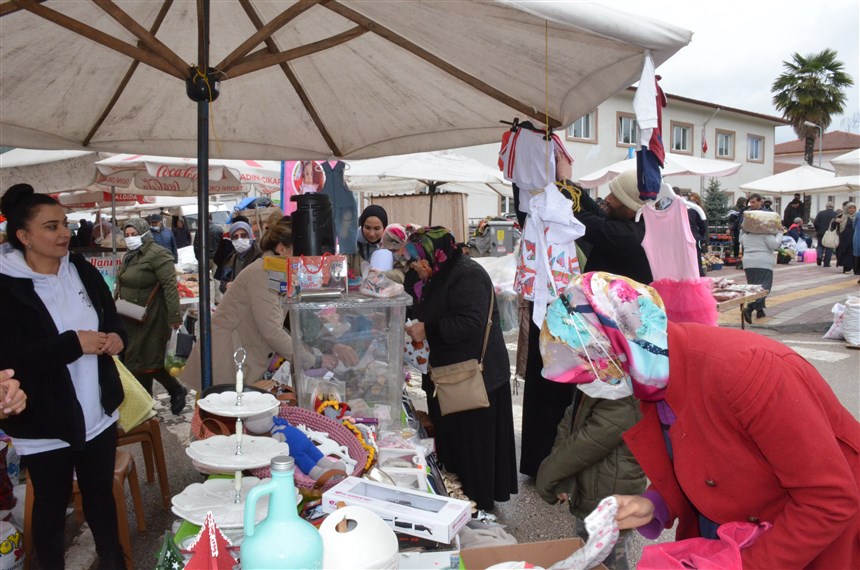 Ela Bebek İçin Taşova’da Stant Açıldı
