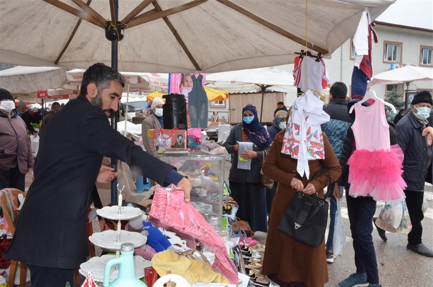 Ela Bebek İçin Taşova’da Stant Açıldı