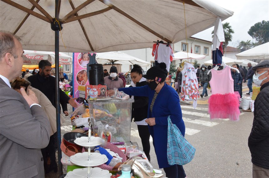 Ela Bebek İçin Taşova’da Stant Açıldı