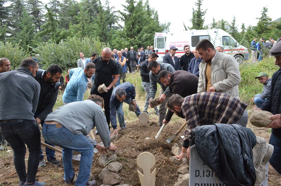 Halis Özgür Son Yolculuğuna Uğurlandı