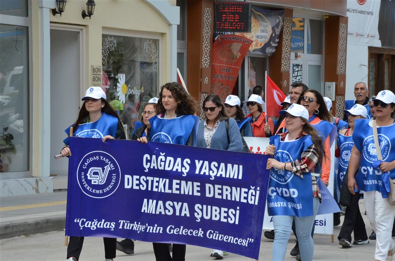 Amasya’da 1 Mayıs Coşkusu