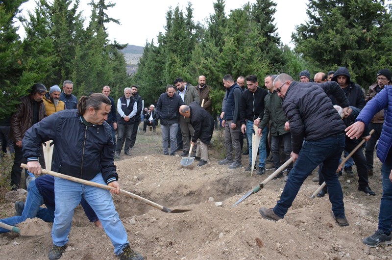 Hakkı Gencel Toprağa Verildi