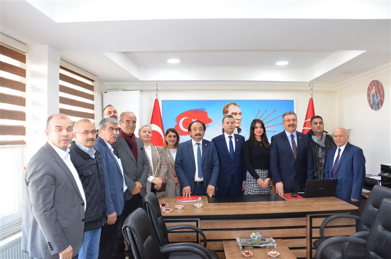 Özalp Aday Adaylığını Açıkladı