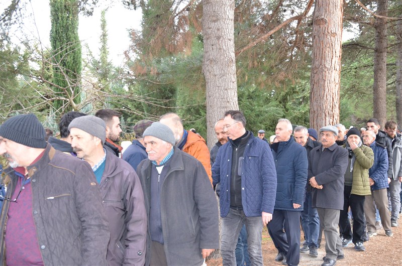 Fehmi Eser Toprağa Verildi