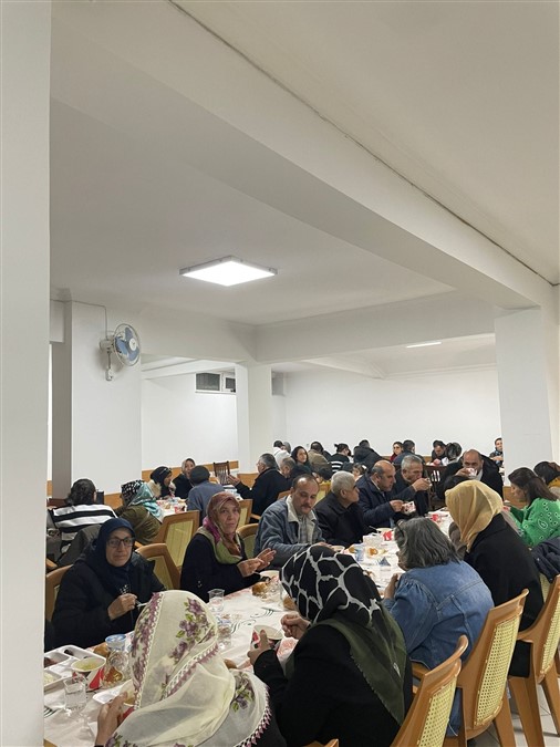 Ankara Esençay Köyü Gönüllüleri Derneğinden Aile İftar Programı