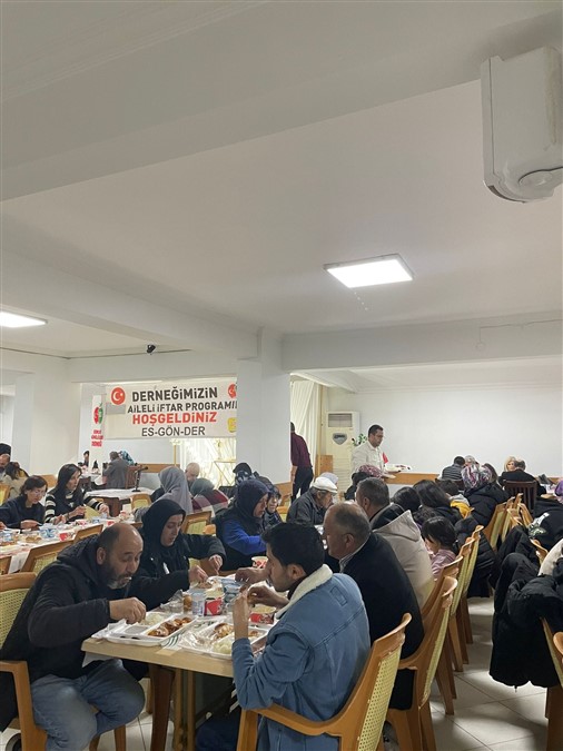 Ankara Esençay Köyü Gönüllüleri Derneğinden Aile İftar Programı