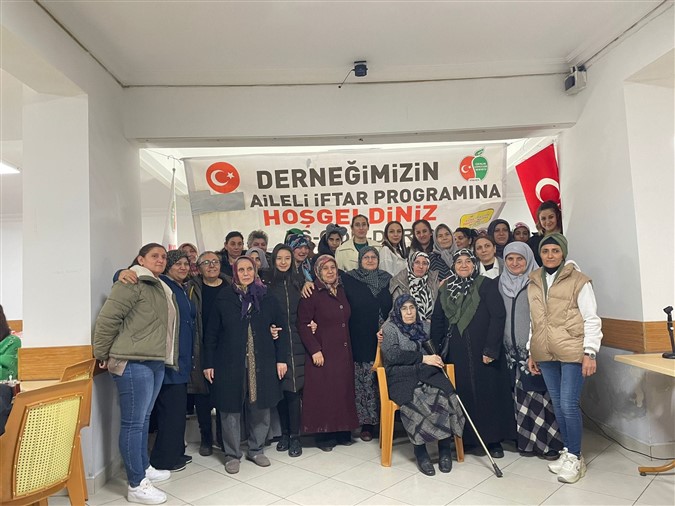 Ankara Esençay Köyü Gönüllüleri Derneğinden Aile İftar Programı