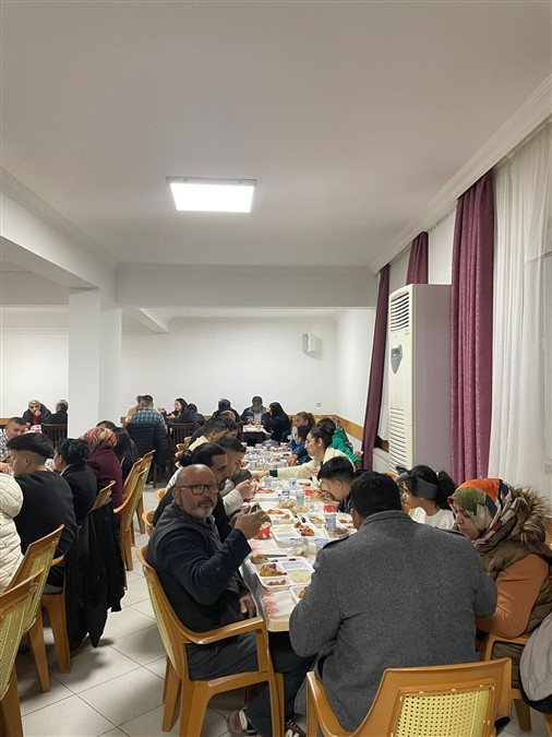 Ankara Esençay Köyü Gönüllüleri Derneğinden Aile İftar Programı