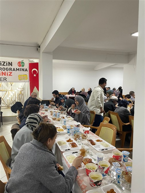 Ankara Esençay Köyü Gönüllüleri Derneğinden Aile İftar Programı