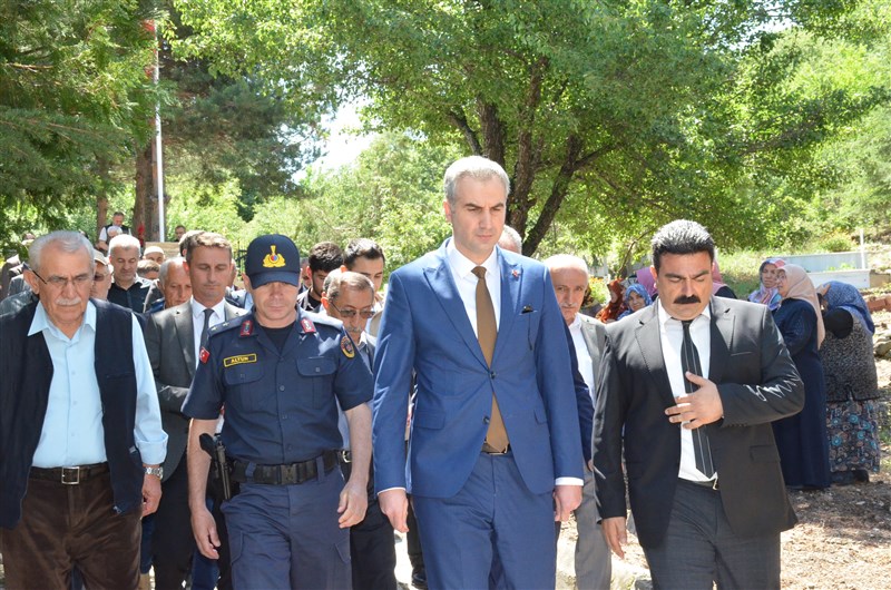 Solingen Şehitlerimiz ve Bilge Ana Kabri Başında Anıldı