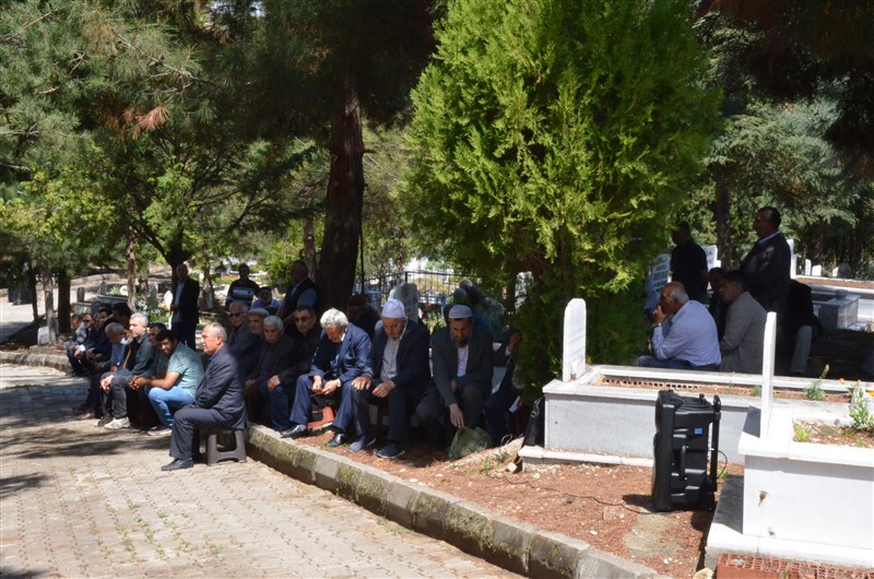 Solingen Şehitlerimiz ve Bilge Ana Kabri Başında Anıldı