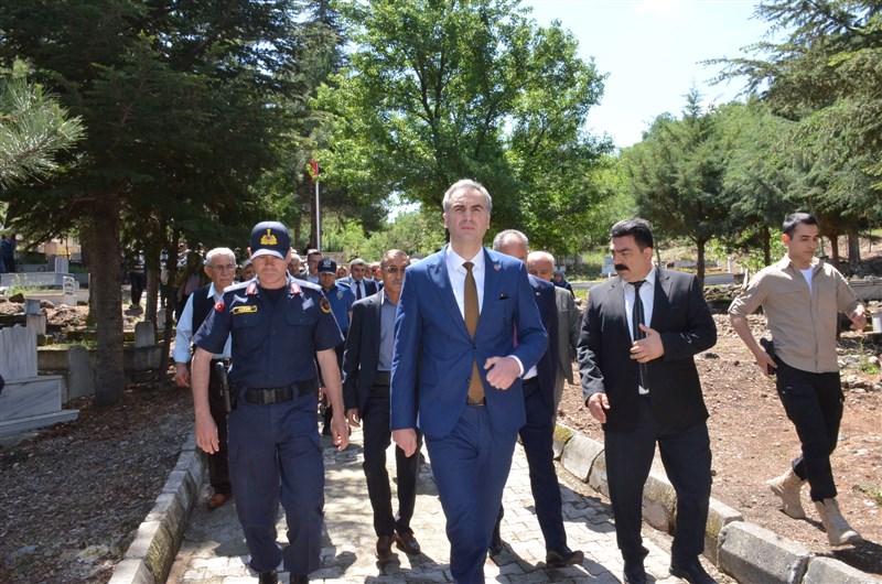 Solingen Şehitlerimiz ve Bilge Ana Kabri Başında Anıldı