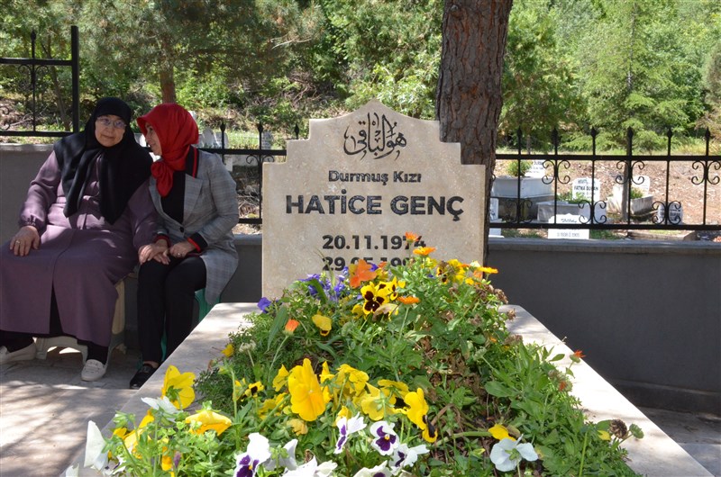Solingen Şehitlerimiz ve Bilge Ana Kabri Başında Anıldı