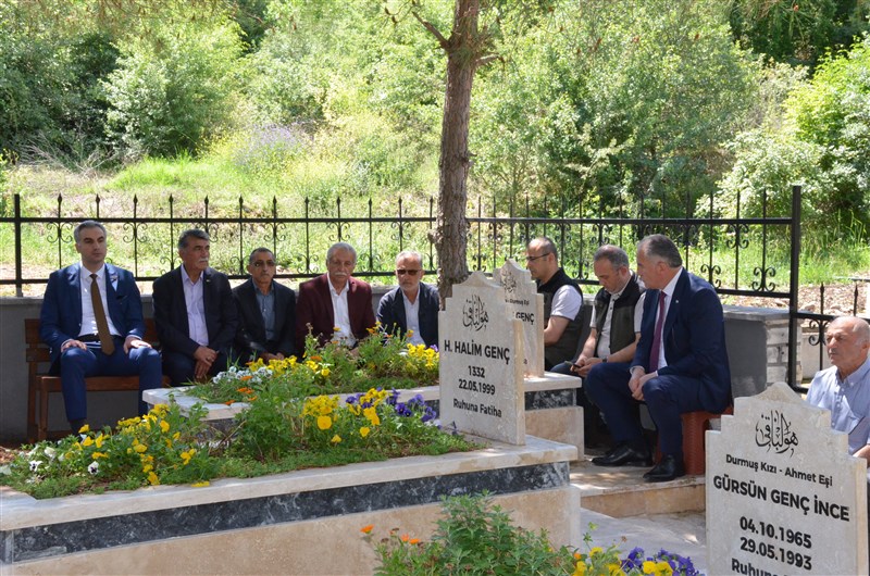 Solingen Şehitlerimiz ve Bilge Ana Kabri Başında Anıldı