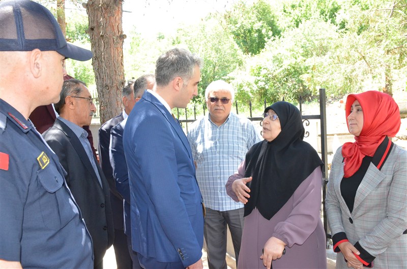 Solingen Şehitlerimiz ve Bilge Ana Kabri Başında Anıldı