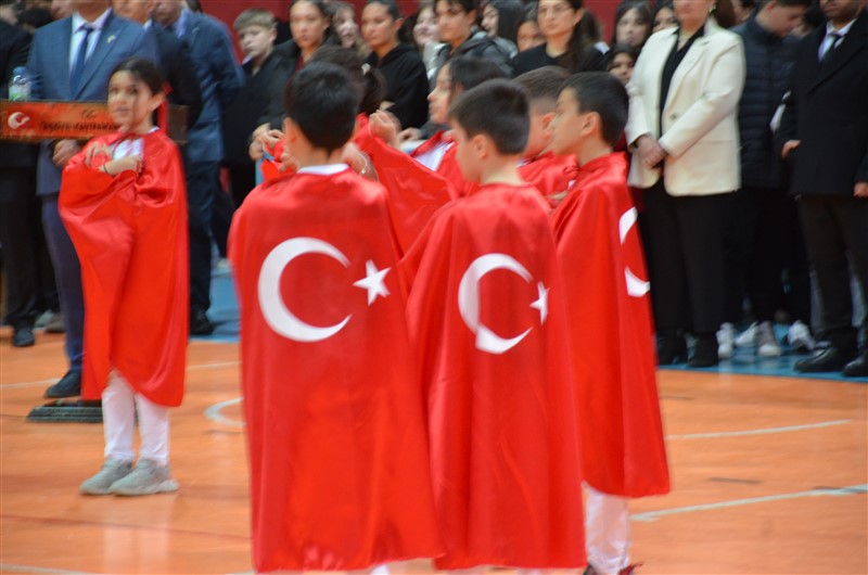 Taşova’da 23 Nisan Ulusal Egemenlik ve Çocuk Bayramı Kutlandı