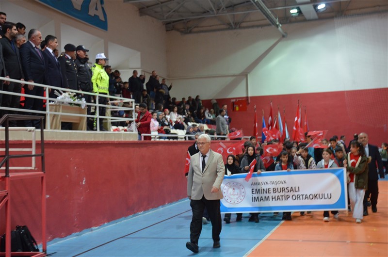 Taşova’da 23 Nisan Ulusal Egemenlik ve Çocuk Bayramı Kutlandı