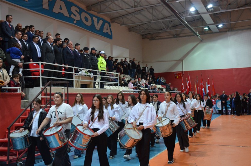 Taşova’da 23 Nisan Ulusal Egemenlik ve Çocuk Bayramı Kutlandı