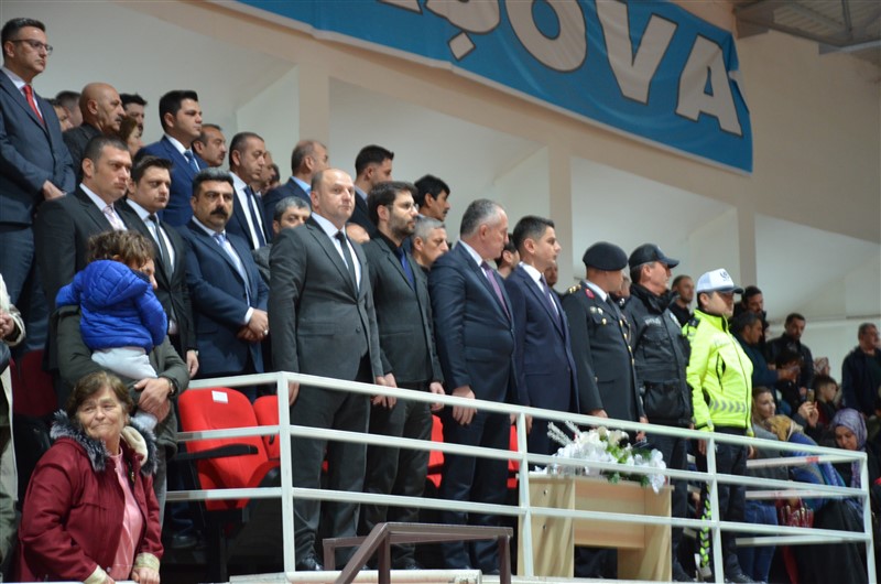 Taşova’da 23 Nisan Ulusal Egemenlik ve Çocuk Bayramı Kutlandı
