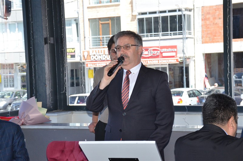 Taşova’da Gönül Birliği: Orman Köylüleri Dayanışma Kahvaltısında Buluştu