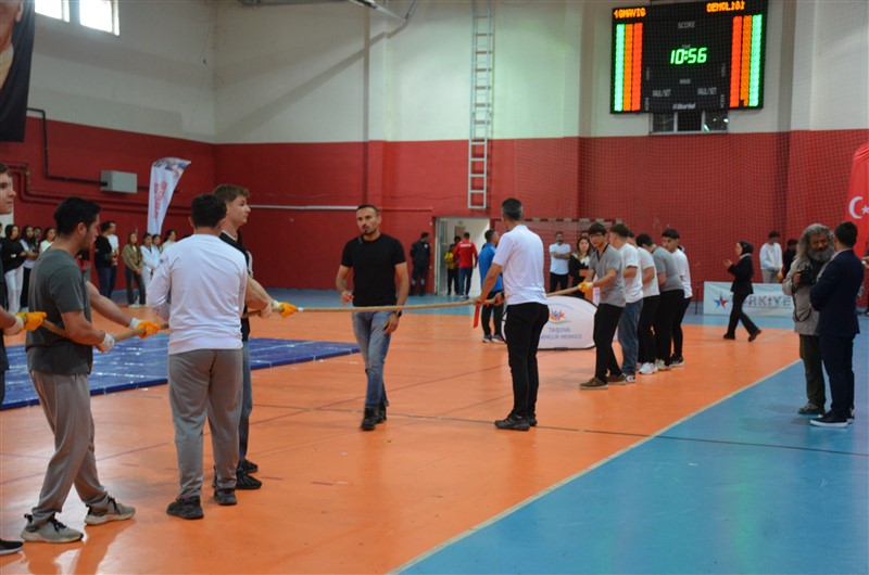 Taşova 19 Mayıs Atatürk'ü Anma, Gençlik ve Spor Bayramı Gösterileri
