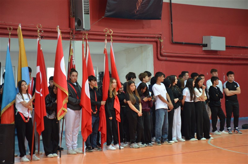 Taşova 19 Mayıs Atatürk'ü Anma, Gençlik ve Spor Bayramı Gösterileri