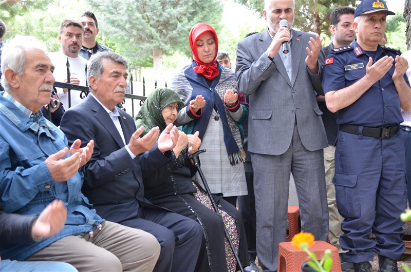 Solingen Faciası'nın 33. Yılında Taşova'da Anma Programı Düzenlendi