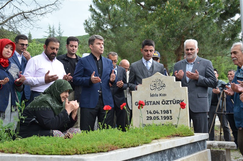 Solingen Faciası'nın 33. Yılında Taşova'da Anma Programı Düzenlendi