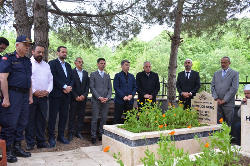 Solingen Faciası'nın 33. Yılında Taşova'da Anma Programı Düzenlendi