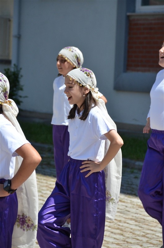 Taşova'da Hayat Boyu Öğrenme Coşkusu: Yıl Sonu Sergisi Açıldı