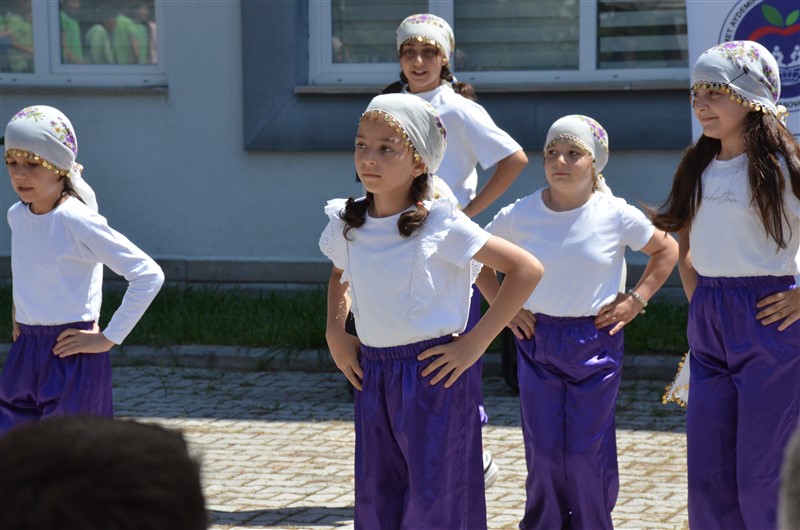 Taşova'da Hayat Boyu Öğrenme Coşkusu: Yıl Sonu Sergisi Açıldı