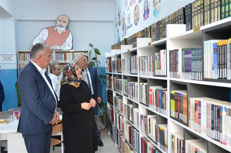 Eğitimci-Yazar Recep Seyhan’ın İsmi Görev Yaptığı Okulda Açılan Kütüphanede Yaşatılacak
