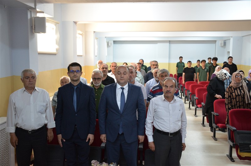 Eğitimci-Yazar Recep Seyhan’ın İsmi Görev Yaptığı Okulda Açılan Kütüphanede Yaşatılacak