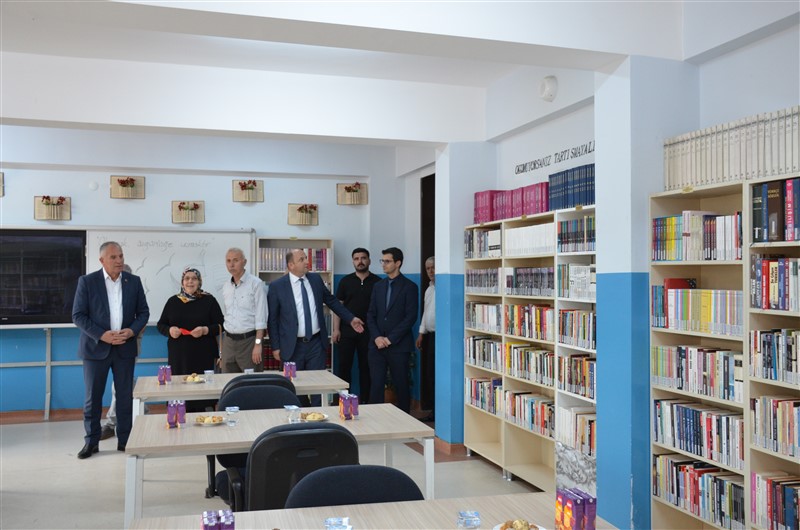 Eğitimci-Yazar Recep Seyhan’ın İsmi Görev Yaptığı Okulda Açılan Kütüphanede Yaşatılacak
