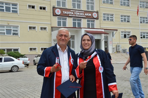 Taşova Yüksel Akın MYO’da Mezuniyet Heyecanı