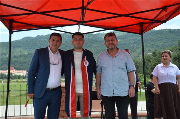 Taşova Yüksel Akın MYO’da Mezuniyet Heyecanı