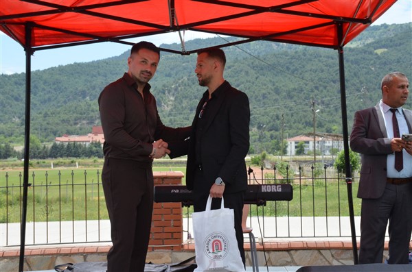 Taşova Yüksel Akın MYO’da Mezuniyet Heyecanı